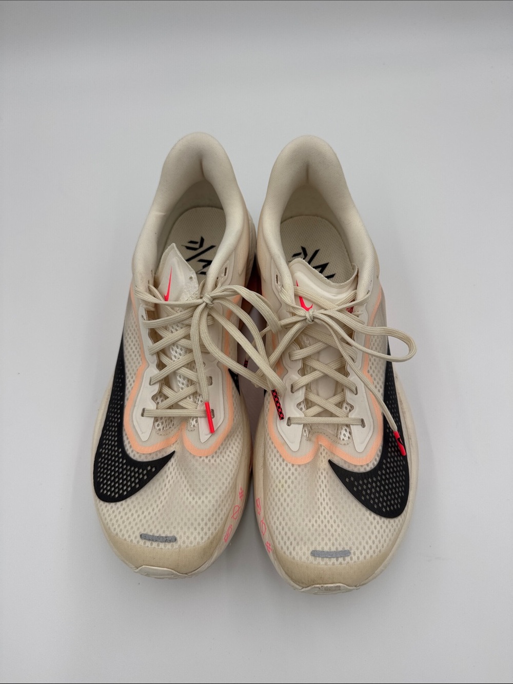 Nike Men’s Cream and Pink Athletic Running Shoes with Black Swoosh